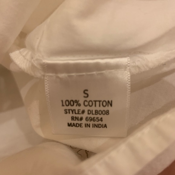 White off the shoulder ruffle sleeve blouse. - Picture 5 of 5